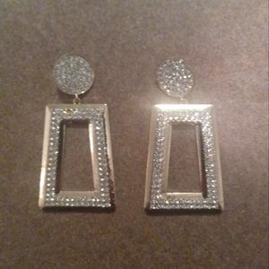 Rectangular sparkly beautiful rhinestone earrings
